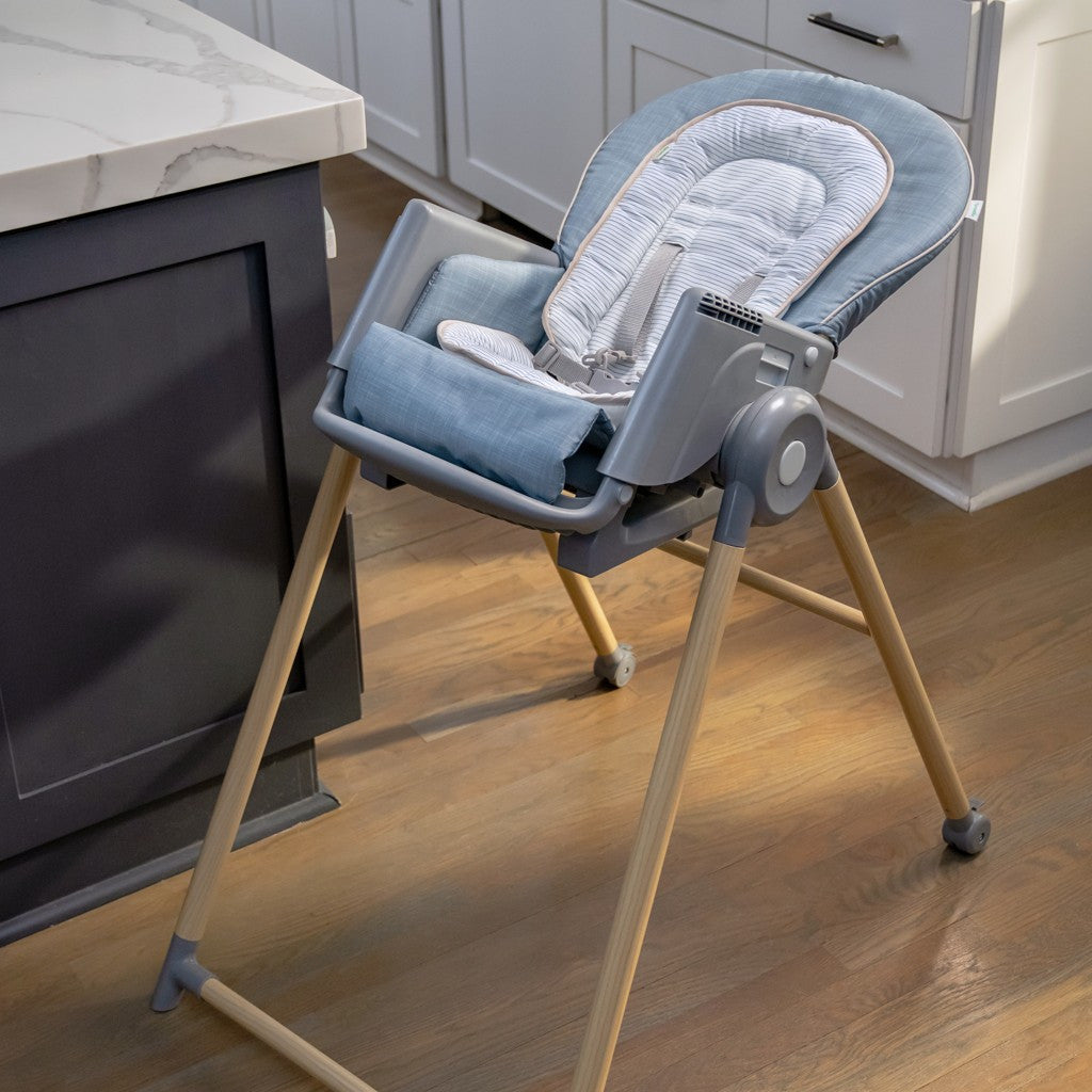 INGENUITY Etetőszék Deluxe 7in1 Proper Positioner™ 0hó+ 23 kg-ig - Chambray